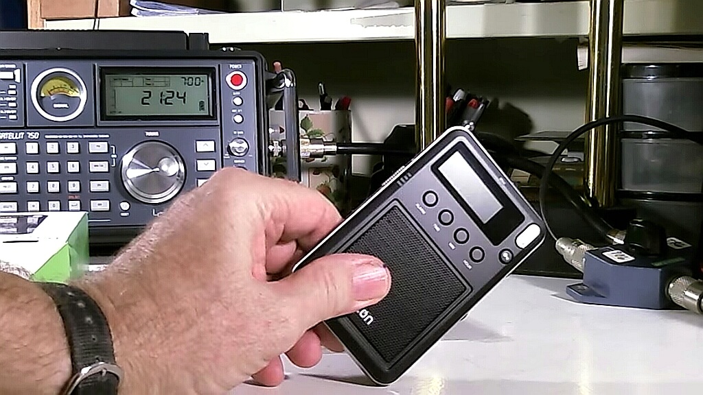 Eton Mini Compact AMFMShortwave Radio.jpg